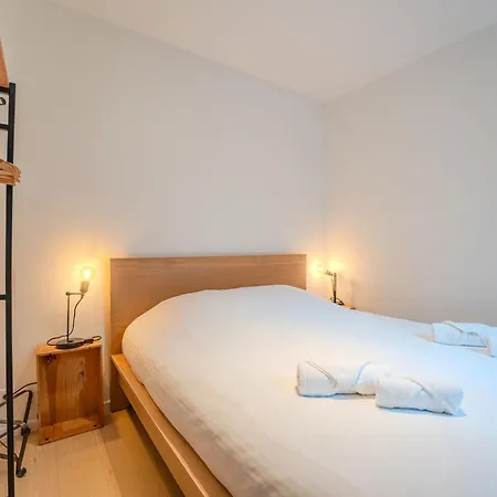 アパート Out Of Office With Terrace By Interhome